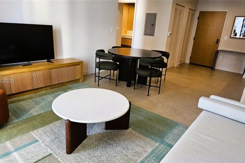 Снять в аренду кондоминиум в Майами, Флорида 1 спальня, 60.39м2, № 2005396 - фото 5