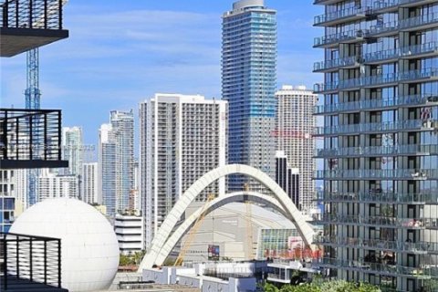 Снять в аренду кондоминиум в Майами, Флорида 1 спальня, 60.39м2, № 2005396 - фото 18