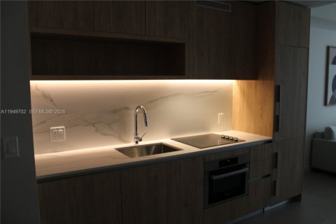 Снять в аренду кондоминиум в Майами, Флорида 1 спальня, 60.39м2, № 2005396 - фото 12