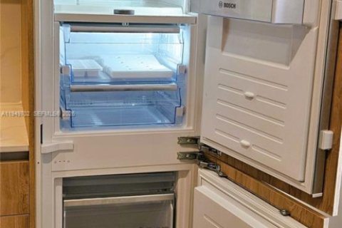 Снять в аренду кондоминиум в Майами, Флорида 1 спальня, 60.39м2, № 2005396 - фото 10