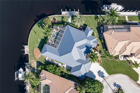 Villa ou maison à vendre à Punta Gorda, Floride: 3 chambres, 206.52 m2 № 2420618 - photo 13