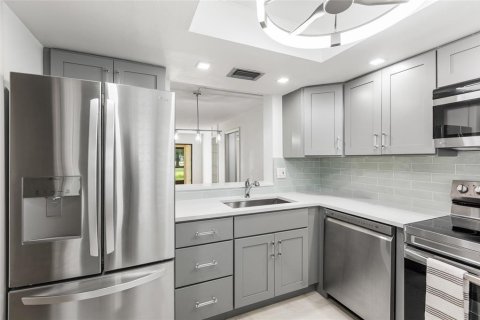 Купить кондоминиум в Тампа, Флорида 9 комнат, 104.98м2, № 2350118 - фото 21