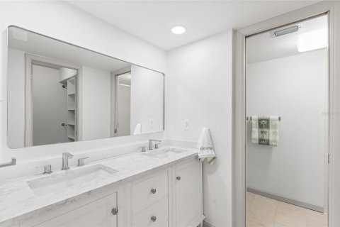 Купить кондоминиум в Тампа, Флорида 9 комнат, 104.98м2, № 2350118 - фото 28
