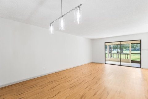 Купить кондоминиум в Тампа, Флорида 9 комнат, 104.98м2, № 2350118 - фото 13