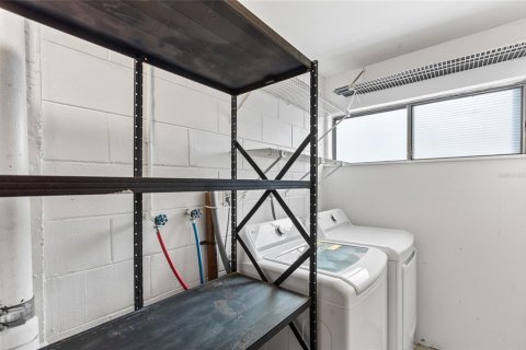 Купить кондоминиум в Тампа, Флорида 9 комнат, 104.98м2, № 2350118 - фото 23