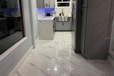 Villa ou maison à louer à Hudson, Floride: 3 chambres, 138.61 m2 № 2404698 - photo 4