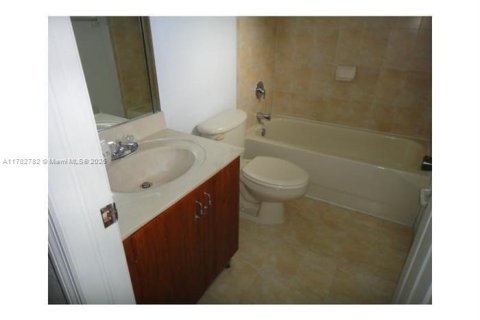 Adosado en alquiler en Florida City, Florida, 4 dormitorios, 167.13 m2 № 1937720 - foto 4