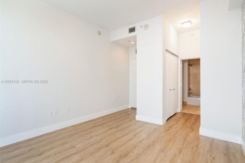 Copropriété à louer à North Bay Village, Floride: 2 chambres, 161.19 m2 № 2244861 - photo 26