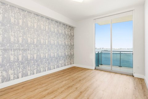 Copropriété à louer à North Bay Village, Floride: 2 chambres, 161.19 m2 № 2244861 - photo 25