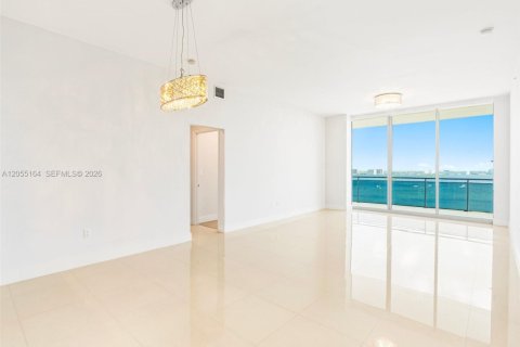 Copropriété à louer à North Bay Village, Floride: 2 chambres, 161.19 m2 № 2244861 - photo 13