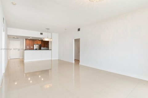 Copropriété à louer à North Bay Village, Floride: 2 chambres, 161.19 m2 № 2244861 - photo 18