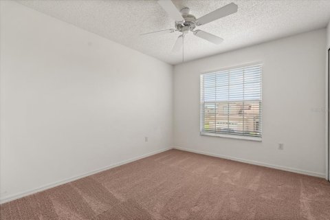 Casa en alquiler en Kissimmee, Florida, 6 dormitorios, 246.93 m2 № 1841898 - foto 15