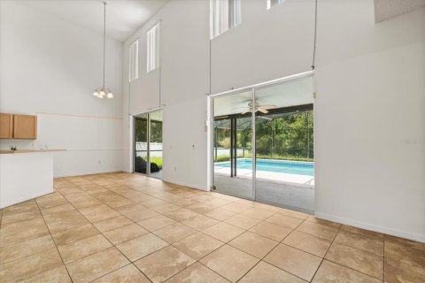 Casa en alquiler en Kissimmee, Florida, 6 dormitorios, 246.93 m2 № 1841898 - foto 11