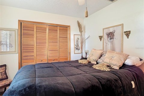 House in Mims, Florida 3 bedrooms, 141.4 sq.m. № 1717268 - photo 30