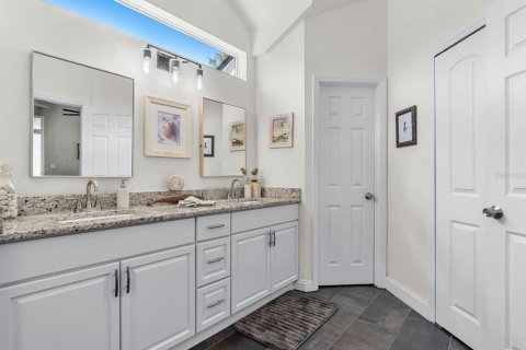 Casa en venta en Winter Springs, Florida, 4 dormitorios, 211.07 m2 № 2360948 - foto 16