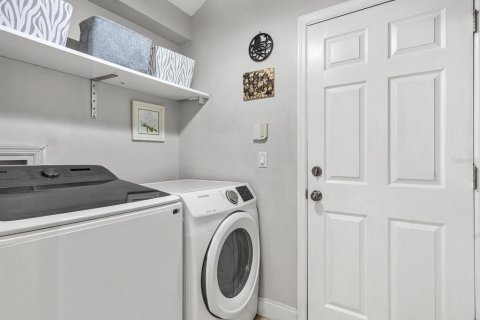 Casa en venta en Winter Springs, Florida, 4 dormitorios, 211.07 m2 № 2360948 - foto 28