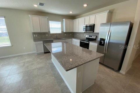Casa en alquiler en Davenport, Florida, 4 dormitorios, 173.26 m2 № 1866458 - foto 5