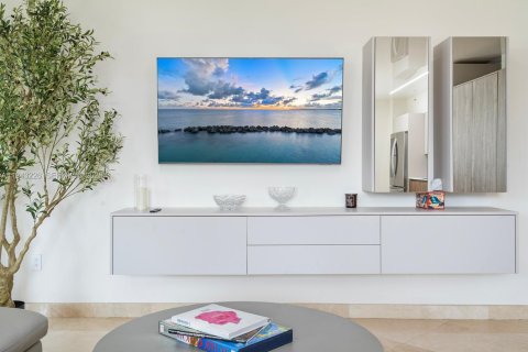 Copropriété à louer à Sunny Isles Beach, Floride: 3 chambres, 134.62 m2 № 1999547 - photo 5