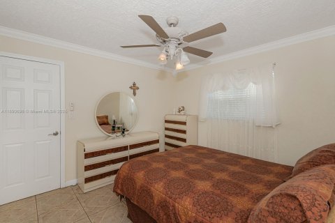 Condominio en venta en Lauderdale Lakes, Florida, 2 dormitorios, 101.08 m2 № 2034680 - foto 21