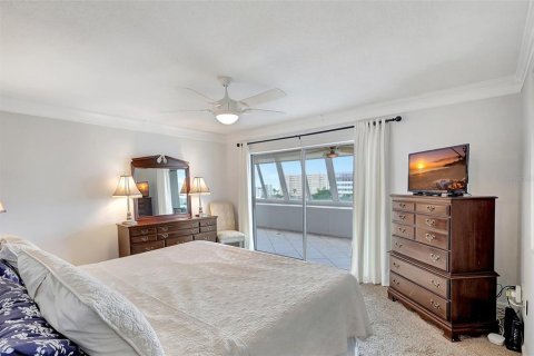 Condo in Sarasota, Florida, 2 bedrooms  № 1734503 - photo 17