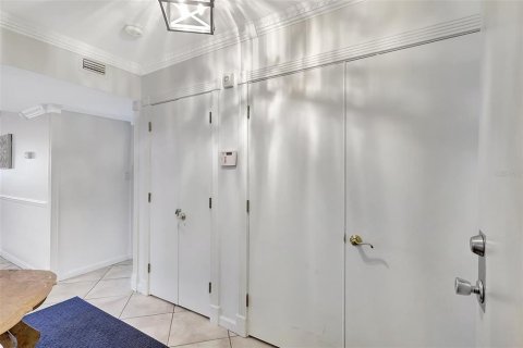 Condo in Sarasota, Florida, 2 bedrooms  № 1734503 - photo 26