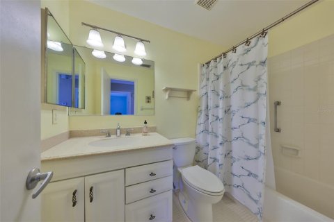 Villa ou maison à vendre à Sun City Center, Floride: 2 chambres, 113.9 m2 № 1426254 - photo 22