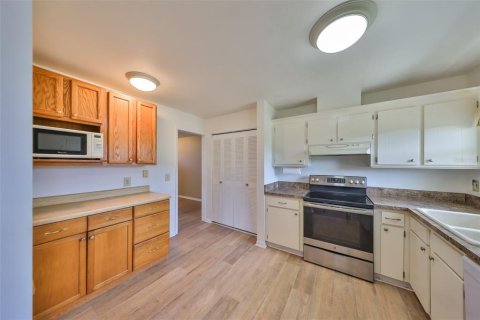 Villa ou maison à vendre à Sun City Center, Floride: 2 chambres, 113.9 m2 № 1426254 - photo 12