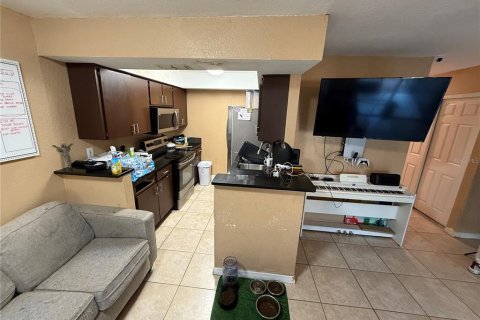 Adosado en venta en Tampa, Florida, 3 dormitorios, 113.15 m2 № 1524000 - foto 4