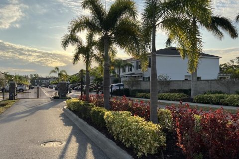 Townhouse in Sarasota, Florida 3 bedrooms, 145.58 sq.m. № 1844346 - photo 3