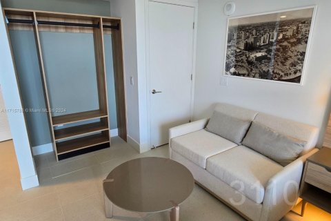 Condominio en venta en Miami, Florida, 38 m2 № 1467313 - foto 10