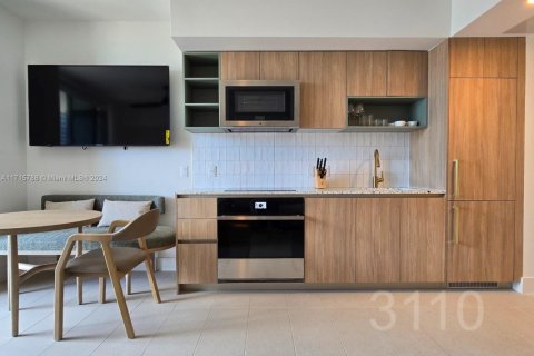 Condominio en venta en Miami, Florida, 38 m2 № 1467313 - foto 2