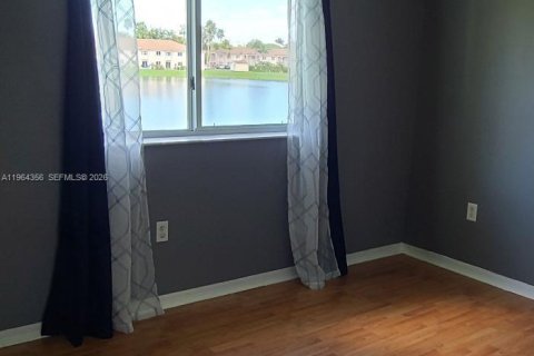 Condominio en alquiler en Homestead, Florida, 2 dormitorios, 75.72 m2 № 2027342 - foto 8