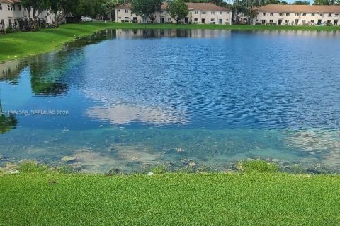 Condominio en alquiler en Homestead, Florida, 2 dormitorios, 75.72 m2 № 2027342 - foto 11