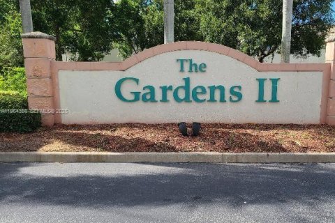 Condominio en alquiler en Homestead, Florida, 2 dormitorios, 75.72 m2 № 2027342 - foto 3