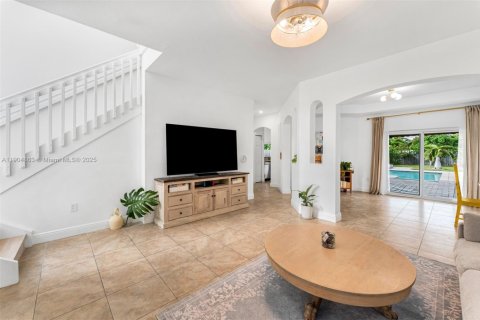 Купить виллу или дом в Пальметто-Бей, Флорида 4 спальни, 214.23м2, № 1955829 - фото 4