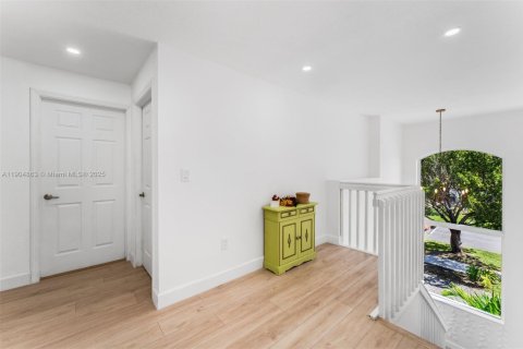 Купить виллу или дом в Пальметто-Бей, Флорида 4 спальни, 214.23м2, № 1955829 - фото 19