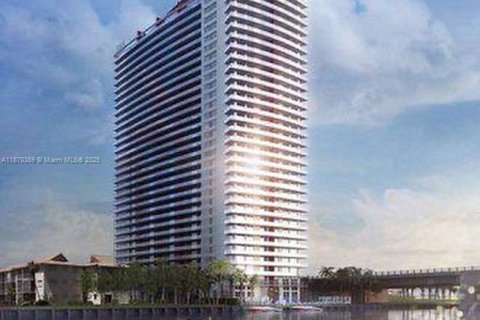 Купить кондоминиум в Халландейл-Бич, Флорида 1 комната, 95.5м2, № 1921800 - фото 23