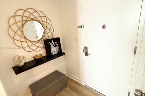 Купить кондоминиум в Халландейл-Бич, Флорида 1 комната, 95.5м2, № 1921800 - фото 13