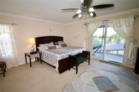 House in Orlando, Florida 4 bedrooms, 240.52 sq.m. № 1648296 - photo 19