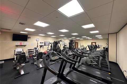 Condominio en venta en Coral Gables, Florida, 2 dormitorios, 132.2 m2 № 2007518 - foto 16