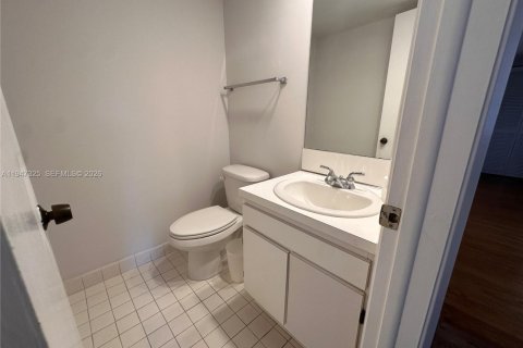 Condominio en venta en Coral Gables, Florida, 2 dormitorios, 132.2 m2 № 2007518 - foto 13