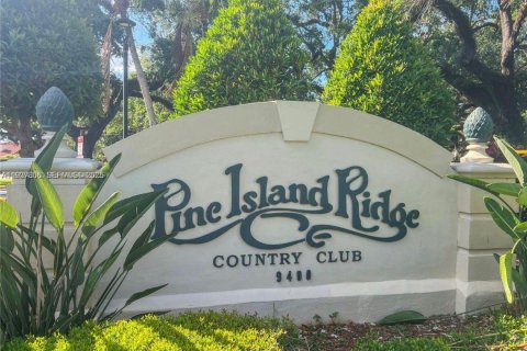 Снять в аренду кондоминиум в Дейви, Флорида 2 спальни, 89.19м2, № 1988033 - фото 2