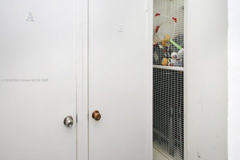 Снять в аренду кондоминиум в Авентура, Флорида 1 спальня, 100.06м2, № 1844029 - фото 17