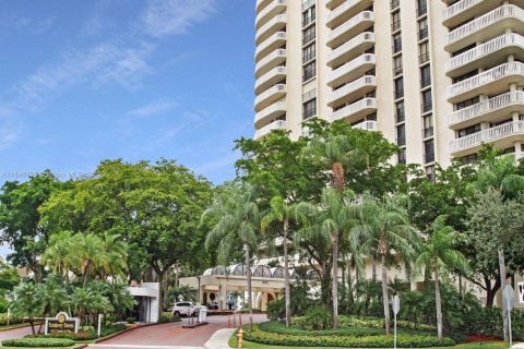 Снять в аренду кондоминиум в Авентура, Флорида 1 спальня, 100.06м2, № 1844029 - фото 16