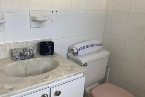 Copropriété à vendre à Miami Beach, Floride: 37.16 m2 № 1996402 - photo 6