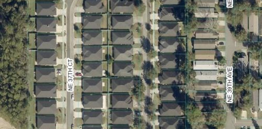 Terrain à Ocala, Floride № 219329