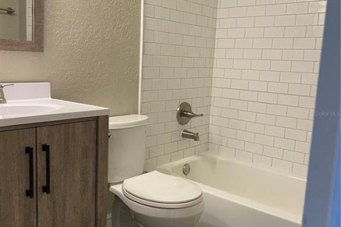 Copropriété à louer à Land O' Lakes, Floride: 2 chambres, 74.32 m2 № 2426943 - photo 11