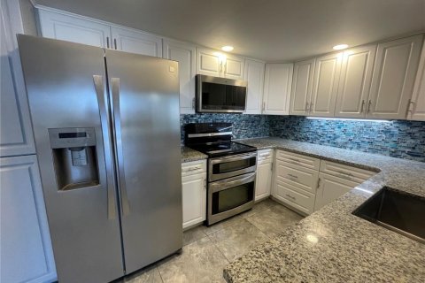 Copropriété à louer à Clearwater, Floride: 2 chambres, 115.2 m2 № 1881200 - photo 5