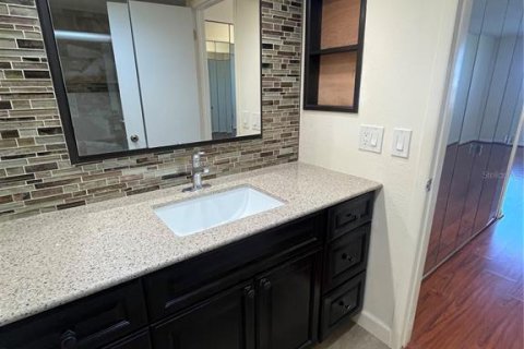 Copropriété à louer à Clearwater, Floride: 2 chambres, 115.2 m2 № 1881200 - photo 24