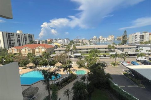Copropriété à louer à Clearwater, Floride: 2 chambres, 115.2 m2 № 1881200 - photo 29